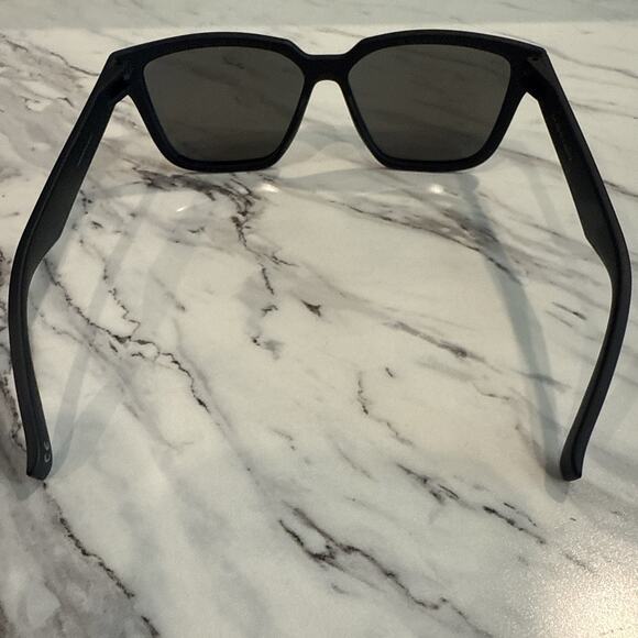 Authentic HAWKERS Motion Black Plastic Round Sunglasses Blue Lens - Picture 4 of 9